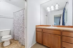 2137 NE Sheffield Ave, Hillsboro, OR 97006 - Photo 28