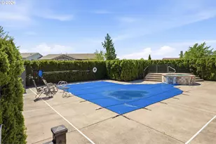 15058 NW Central Dr, Portland, OR 97229 - Photo 22