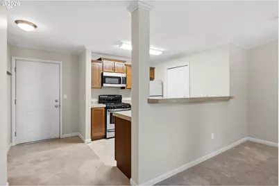 15058 NW Central Dr #1008, Portland, OR 97229 - Photo 4