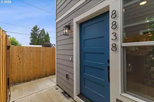 8838 N Drummond Ave, Portland, OR 97217 - Photo 2