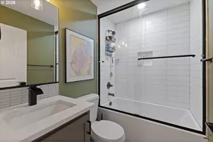 8838 N Drummond Ave, Portland, OR 97217 - Photo 16