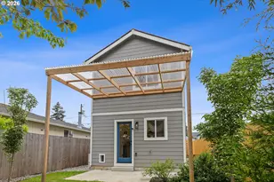 8838 N Drummond Ave, Portland, OR 97217 - Photo 24