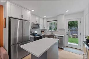 8838 N Drummond Ave, Portland, OR 97217 - Photo 12
