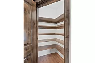 61076 Manhae Loop, Bend, OR 97702 - Photo 18