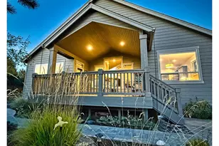 61076 Manhae Loop, Bend, OR 97702 - Photo 6