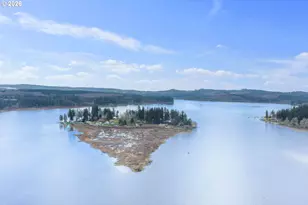 211 Basswood Dr, Silver Lake, WA 98645 - Photo 4