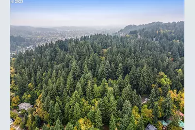 N Shasta Loop, Eugene, OR 97405 - Photo 4