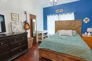 281 W Fourth St, Coquille, OR 97423 - Photo 24