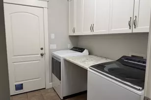 2183 Ashbury Dr, Eugene, OR 97408 - Photo 32