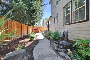 2183 Ashbury Dr, Eugene, OR 97408 - Photo 34