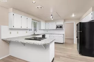 22491 Clark St, West Linn, OR 97068 - Photo 10