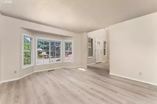 22491 Clark St, West Linn, OR 97068 - Photo 4