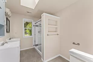 22491 Clark St, West Linn, OR 97068 - Photo 24