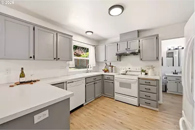 5512 SE 130th Ave, Portland, OR 97236 - Photo 12