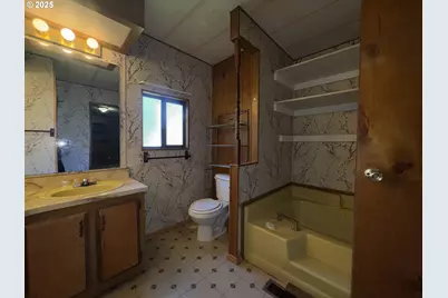 97882 Marks Ln, Brookings, OR 97415 - Photo 24