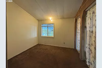 97882 Marks Ln, Brookings, OR 97415 - Photo 32