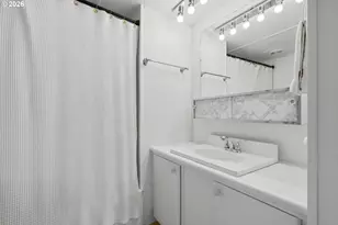 4400 SE Roethe Rd, Milwaukie, OR 97267 - Photo 20