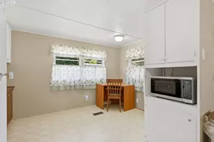 4400 SE Roethe Rd, Milwaukie, OR 97267 - Photo 16