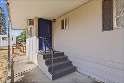 4400 SE Roethe Rd, Milwaukie, OR 97267 - Photo 6