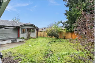 244 NE Buffalo St, Portland, OR 97211 - Photo 22
