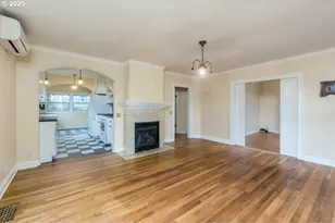 244 NE Buffalo St, Portland, OR 97211 - Photo 8