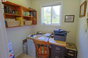 94964 Echo Springs Ln, North Bend, OR 97459 - Photo 30