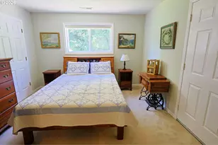 94964 Echo Springs Ln, North Bend, OR 97459 - Photo 32