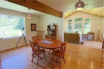 94964 Echo Springs Ln, North Bend, OR 97459 - Photo 18