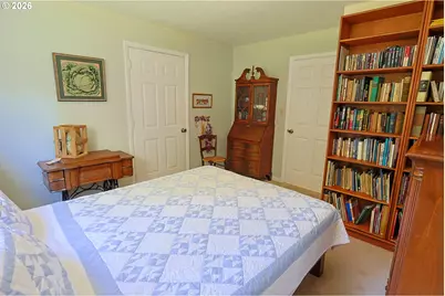 94964 Echo Springs Ln, North Bend, OR 97459 - Photo 30