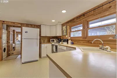 4445 Yamhill Ave, Neskowin, OR 97149 - Photo 12