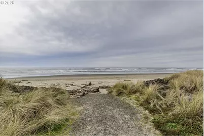 4445 Yamhill Ave, Neskowin, OR 97149 - Photo 32