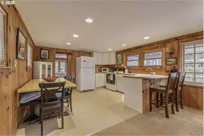 4445 Yamhill Ave, Neskowin, OR 97149 - Photo 8