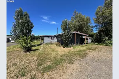 804 Evergreen Dr, Tillamook, OR 97141 - Photo 18