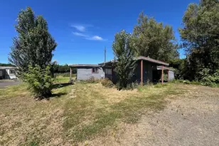 804 Evergreen Dr, Tillamook, OR 97141 - Photo 18