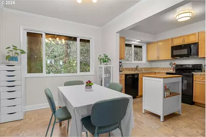 1025 SW Bertha Blvd #3, Portland, OR 97219 - Photo 14