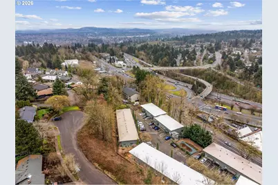 1025 SW Bertha Blvd #3, Portland, OR 97219 - Photo 40