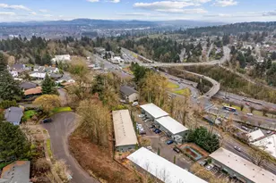 1025 SW Bertha Blvd, Portland, OR 97219 - Photo 40