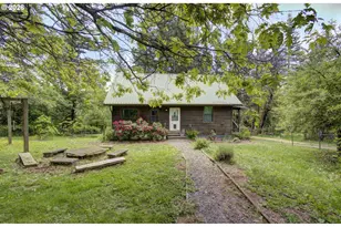 532 NE Curtis Dr, Corbett, OR 97019 - Photo 6