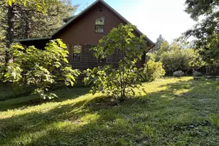 532 NE Curtis Dr, Corbett, OR 97019 - Photo 2