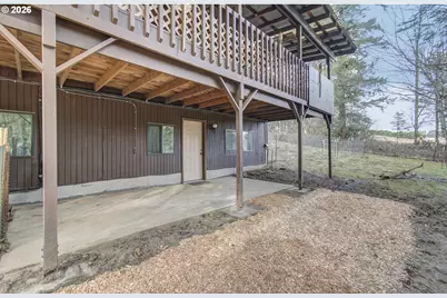 532 NE Curtis Dr, Corbett, OR 97019 - Photo 44