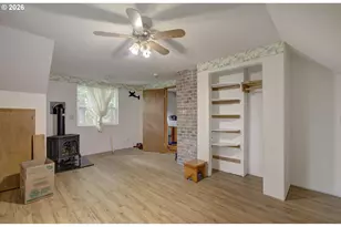 532 NE Curtis Dr, Corbett, OR 97019 - Photo 32