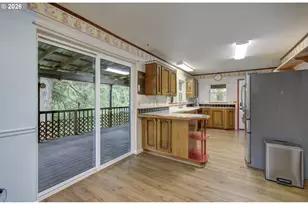 532 NE Curtis Dr, Corbett, OR 97019 - Photo 10