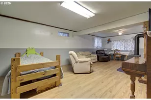 532 NE Curtis Dr, Corbett, OR 97019 - Photo 14