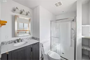 704 Toliver Rd, Molalla, OR 97038 - Photo 22