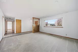 704 Toliver Rd, Molalla, OR 97038 - Photo 4