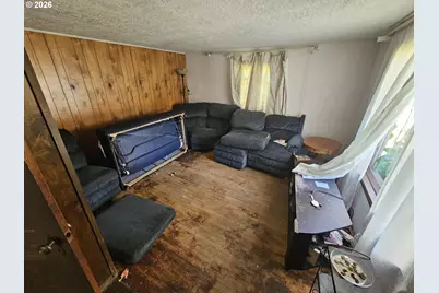 1921 N Mist Dr, Vernonia, OR 97064 - Photo 4