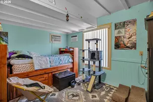 17022 SE Salmon St, Portland, OR 97035 - Photo 30