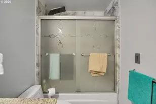 17022 SE Salmon St, Portland, OR 97035 - Photo 26
