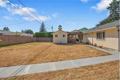 17022 SE Salmon St, Portland, OR 97035 - Photo 42