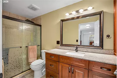 17022 SE Salmon St, Portland, OR 97035 - Photo 18